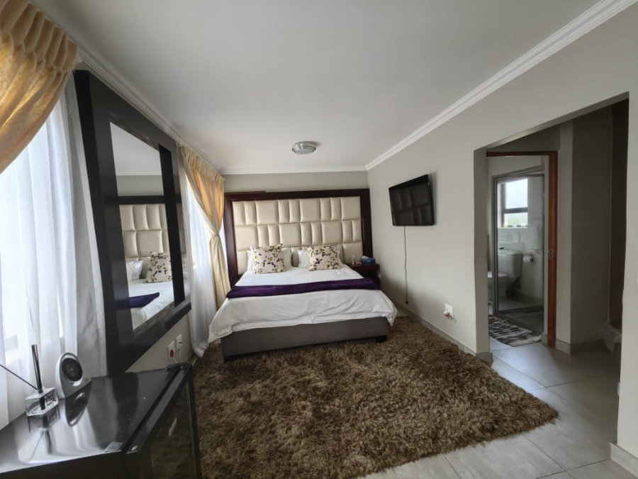 3 Bedroom Property for Sale in La Camargue Private Country Estate North West